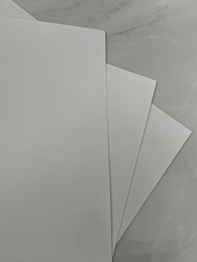Papel para dibujo en retrato vista 2